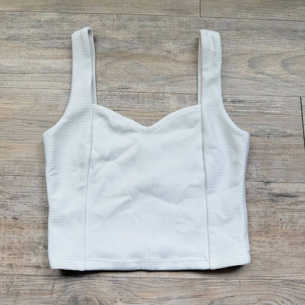 Lululemon Ribbed Tank Top Softstreme Sweetheart Size Small Light Vapor Petite